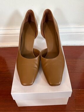 Vince Tiana Square Toe Brown Leather Pumps Fawn Women’s Heels Original Box Sz 8